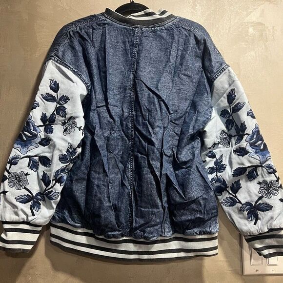Free People Team Spirit Jacket Floral Roses Embroidered Sleeves Striped XS NEW - Picture 9 of 9